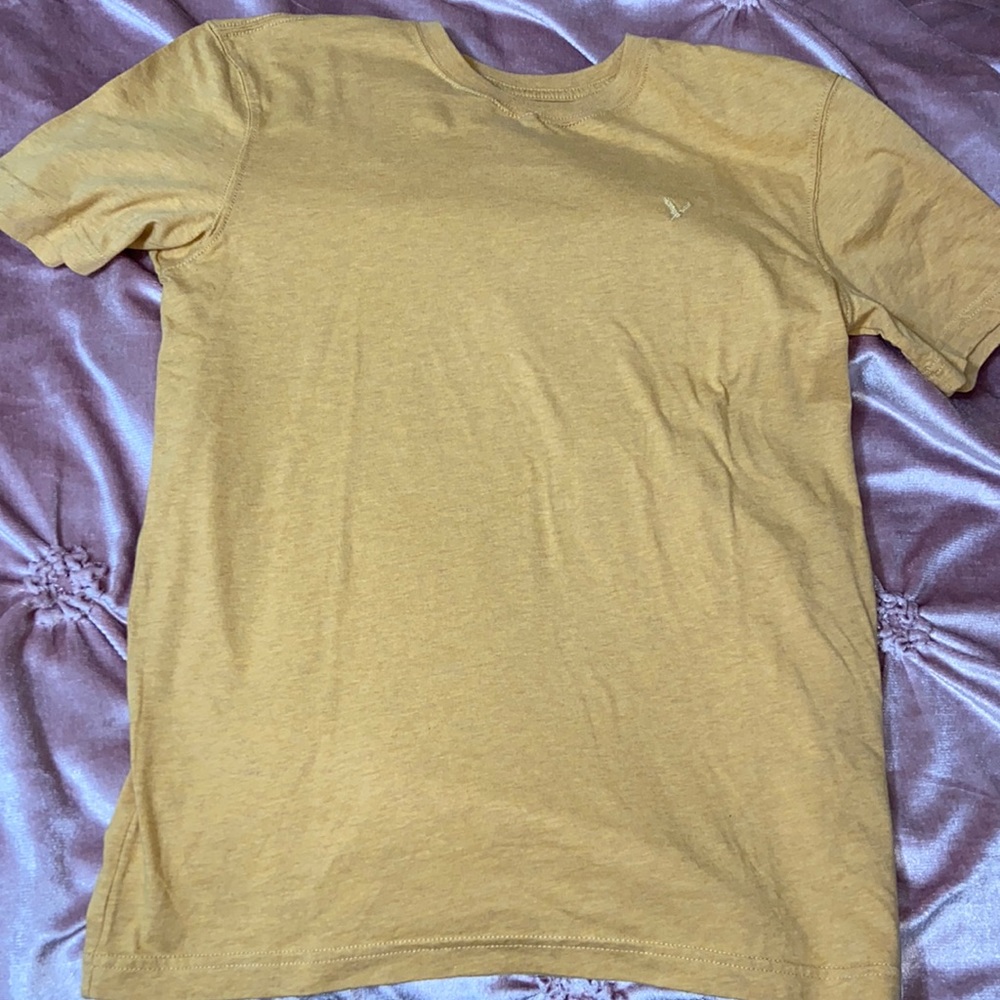 LIKE NEW Men’s American Eagle TShirt